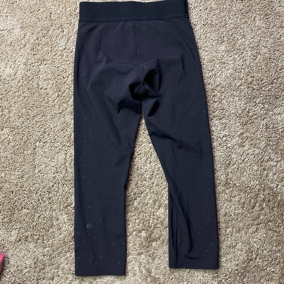 Lululemon Soulcycle To The Beat 21" Crop 6 - Picture 9 of 11